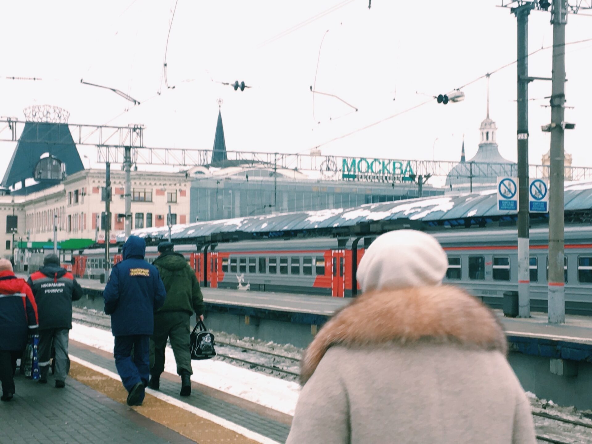 【シベリア鉄道でロシア横断】女ひとり旅で二等寝台は危険？個人手配の方法や値段も